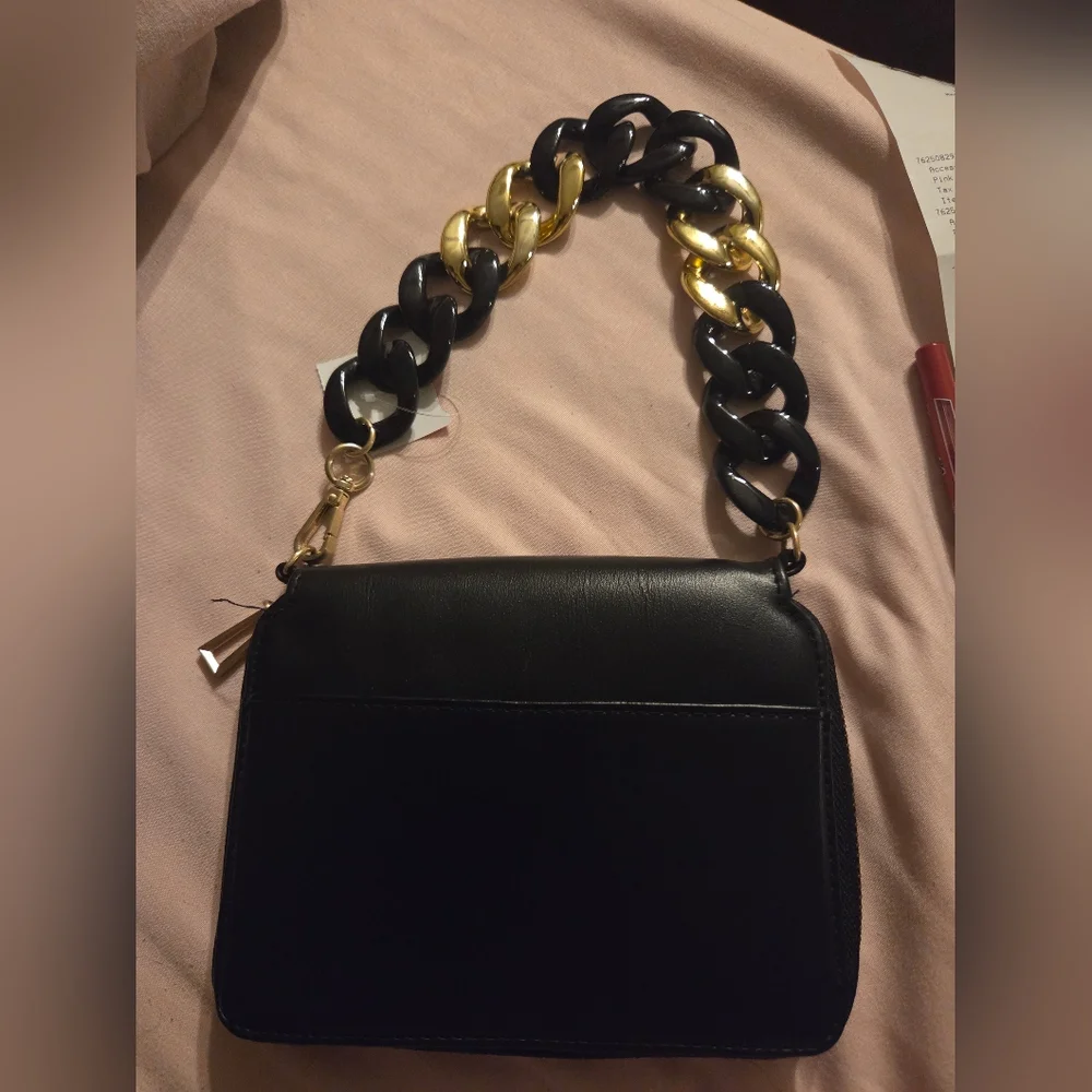 Elegant Black Gold Chain Women's Wallet Wrislet Bag - Picture 2 of 11